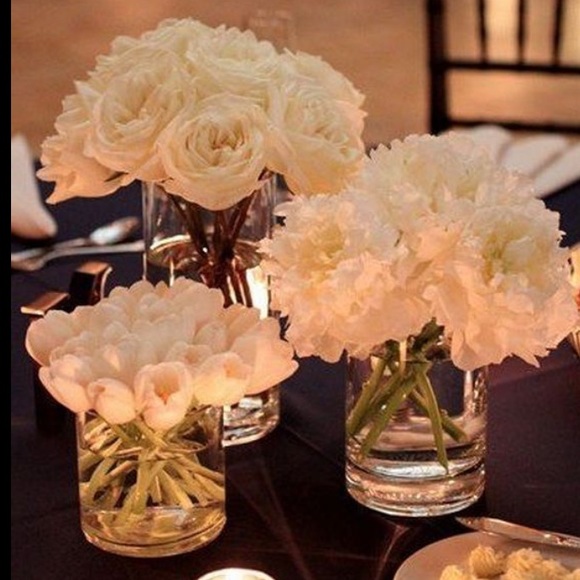 TWO 6”Glass Cylinder Vases -Home, Office, Weddings - Picture 6 of 11